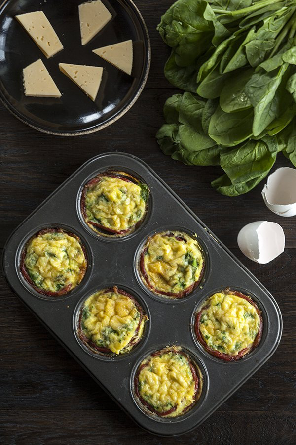 16 Easy Keto Breakfast Recipes Perfect for Meal Prep & Busy Mornings If you’re on the ketogenic diet you’ll love these super easy make ahead breakfast recipes perfect for meal prep! Get ready to start your day with delicious low carb casseroles and yummy egg muffins that you can put together in minutes & grab on the go! These keto breakfast recipes make losing weight simple even if you’re a beginner! #keto #ketorecipes #lowcarb 
