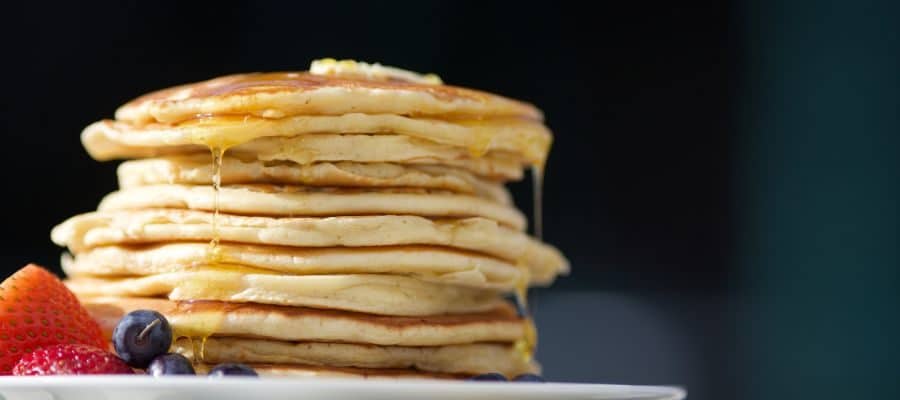 Easy Keto Cream Cheese Pancakes! Delicious Low Carb Pancakes with Almond Flour