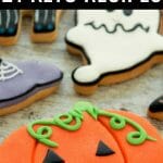 21 keto recipes for Halloween will keep you burning fat while indulging in easy low carb treats! Whether you’re looking for keto Halloween recipes, party food, or the best keto cookies on the ketogenic diet, you’ll find a few favorites to celebrate keto Halloween here! These keto recipes with peanut butter, chocolate, and cream cheese make weight loss taste delicious on the keto diet! #keto #ketorecipes #ketodessert #KetoHalloween #lowcarb #lowcarbrecipes #lowcarbdessert #dessert