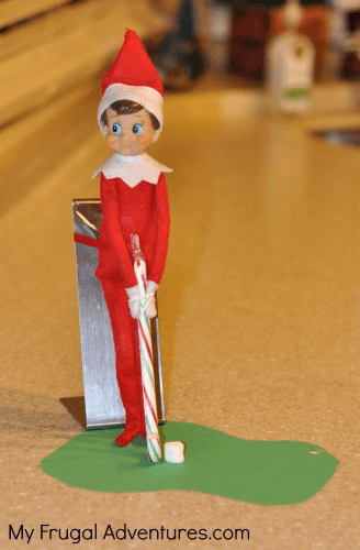 Love these elf on the shelf ideas! So much creative fun for kids and easy too! I’ve seen a lot of elf ideas, but these are too cute! Lots of last minute Elf on the Shelf ideas you can do quick on this list & I’m using this elf hack! Wow! Don’t miss the hilarious elf in the bathroom! #elfontheshelf #elfontheshelfideas #ElfIdeas 