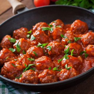 25 Keto Crockpot Recipes! These slow-cooking keto crockpot recipes for dinner make clean eating on the keto diet easy! And there’s tons of variety from healthy keto crockpot chicken, beef, roasts, and pulled pork to low carb soups and chilis plus vegetarian recipes with cabbage and mashed cauliflower that are divine! Don’t miss these keto crockpot recipes! #keto #ketogenic #ketodiet #ketogenicdiet #ketorecipes #crockpot #crockpotrecipes #lowcarb