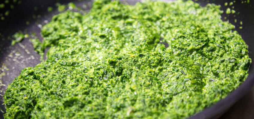 The Best Low Carb Creamed Spinach [An Easy Keto Side Dish Recipe]