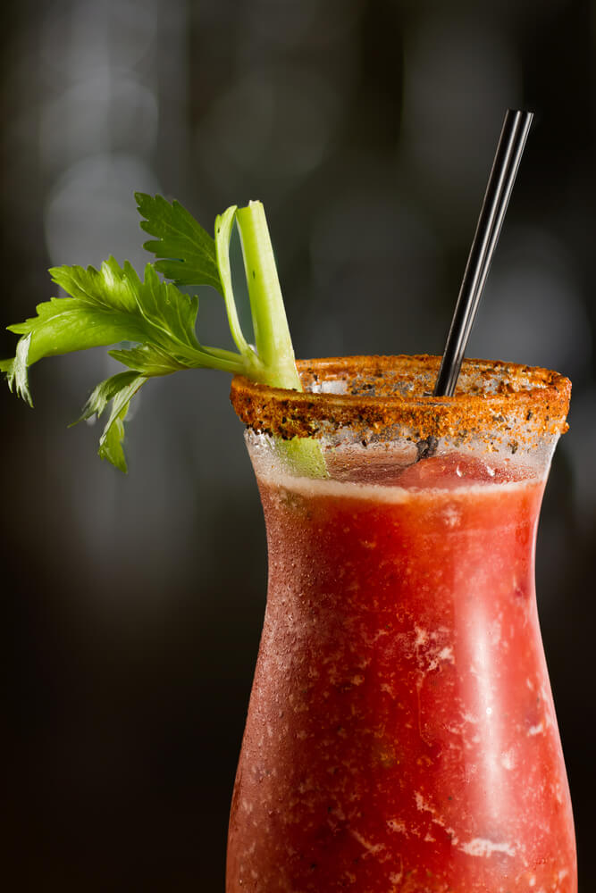 Keto Bloody Mary Recipe. If you’re following a low carb ketogenic diet check out this amazing keto Bloody Mary cocktail recipe! The perfect keto drink to serve at brunch & parties! This New Orleans style Keto Bloody Mary recipe is the best with just the right amount of spice! Garnish with top shrimp, bacon or a salted rim! My favorite keto cocktail with vodka that won’t blow my keto diet! #keto #ketosis #lowcarbcocktails #ketococktails #ketodrinks #ketoalcohol #lowcarbalcohol