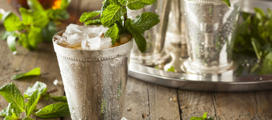 The Low Carb Mint Julep Recipe That Hemingway Would Approve