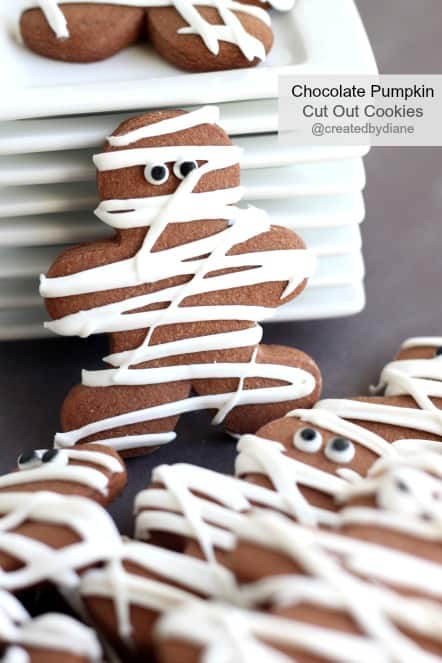 30 Easy Halloween Cookies. Looking for Halloween cookie recipes? This collection of 30 cute & simple Halloween cookie ideas covers all the bases! From spooky mummies to easy witch hats & creepy spider cookies you’ll find a new favorite fall treat to make this Halloween! #halloween #cookies #cookierecipes #halloweenrecipes