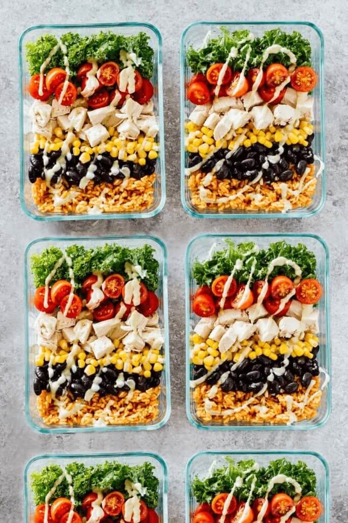 Lose weight & stay on budget with these clean eating recipes for weight loss! Meal prep these healthy lunches and clean eating dinners ahead to save time & enjoy weight loss & lose belly fat while enjoying delicious, clean eating food! From easy crockpot chicken to sheet pan vegetarian options these clean eating meal prep recipes will help you lose weight, save money & get healthy! #healthyrecipes #cleaneating