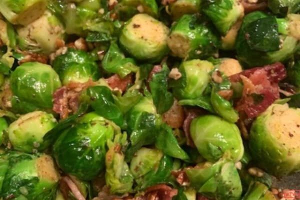This Crispy Brussels Sprouts With Bacon Side Dish Will Be Your New Favorite (Low Carb, Keto, Gluten-Free)