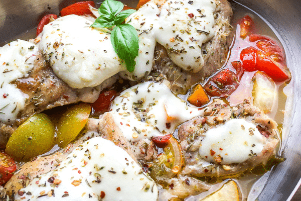 This Keto Chicken Thighs with Mozzarella Cheese Will Be Your New Favorite Easy Dinner Recipe