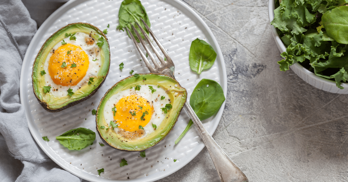 This Avocado Baked Eggs Idea Will Change Your Life this-avocado-baked-eggs-idea-will-change-your-life