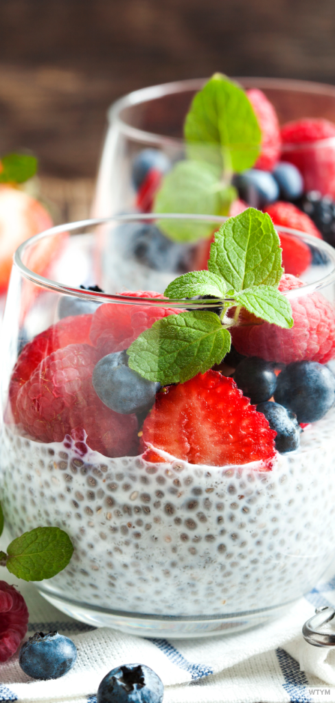 These chia pudding recipes with almond or coconut milk are perfect for meal prep! Learn how to make the best chia seed pudding in less than 10 minutes that will support your weight loss and healthy eating goals for all plant-based, keto, Whole30, Weight Watchers, and clean eating diets. #chiapudding #chiapuddingrecipe #vegan #healthybreakfast #chiaseeds #keto #superfood