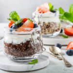 berry quinoa smoothie bowls