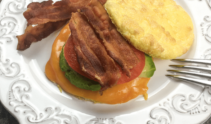 This Keto Breakfast Sandwich Recipe with Egg, Avocado & Cheddar Will Be Your Low Carb Breakfast Hero