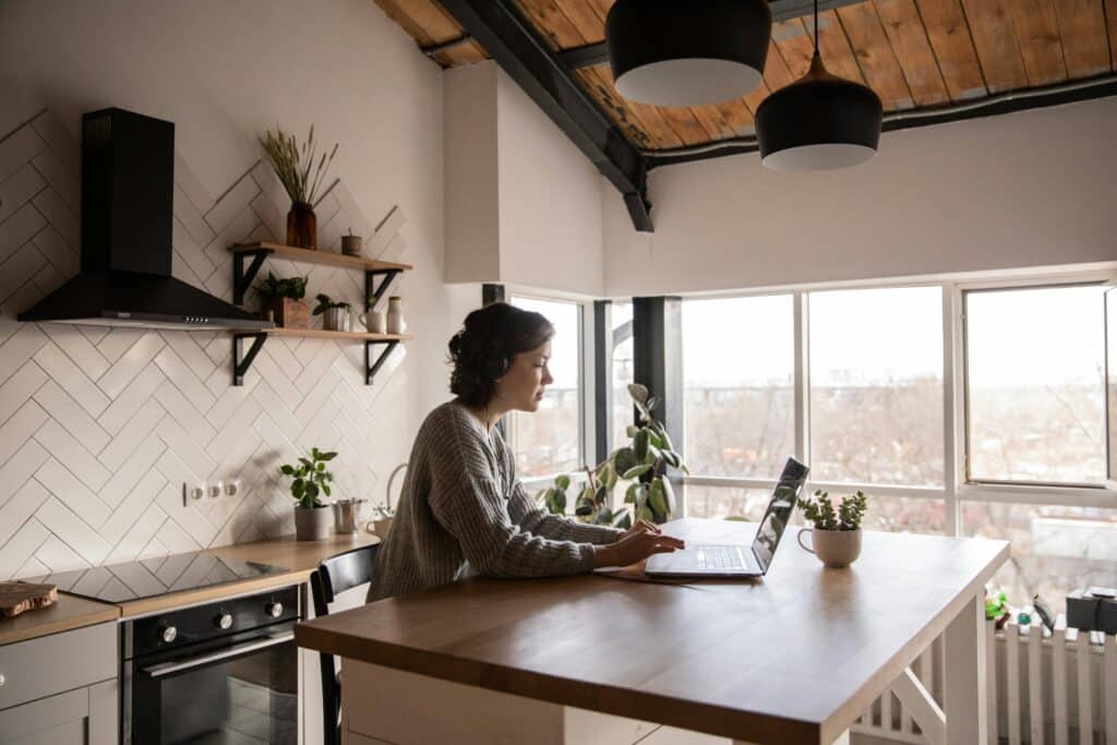 balancing wellness and online learning