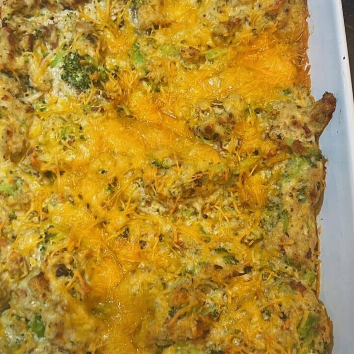 Low Carb Chicken Divan: The Keto Casserole Your Grandma Would Approve Of (If She Knew What Keto Was)